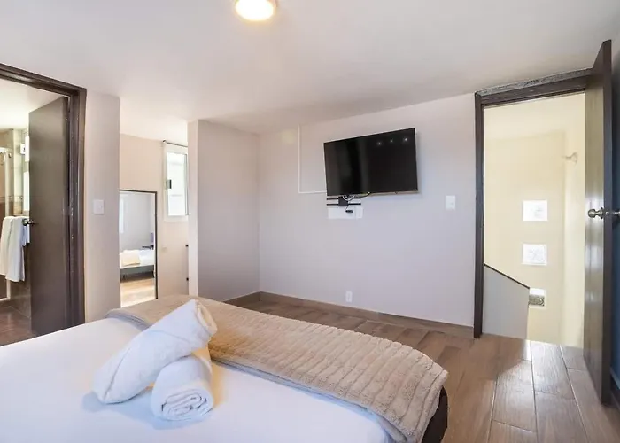 Stylish With Arcade Game & Private Patio Сasa de vacaciones *